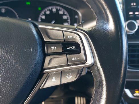 Used 2022 Honda Accord Sport image 17