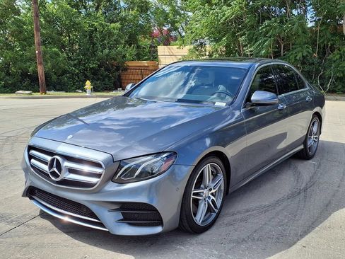 Used 2017 Mercedes-Benz E 300 image 7