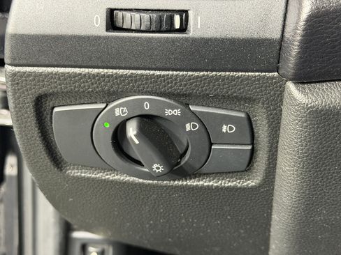 Used 2011 BMW 128i Coupe image 25