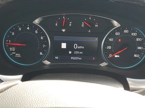 Used 2020 Chevrolet Traverse Premier w/ Redline Edition AWD/4WD image 22