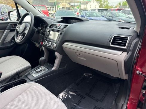 Used 2018 Subaru Forester 2.5i w/ Alloy Wheel Package AWD/4WD image 16