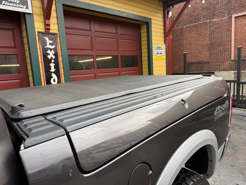 Used 2018 RAM 2500 Laramie w/ Snow Chief Group image 9