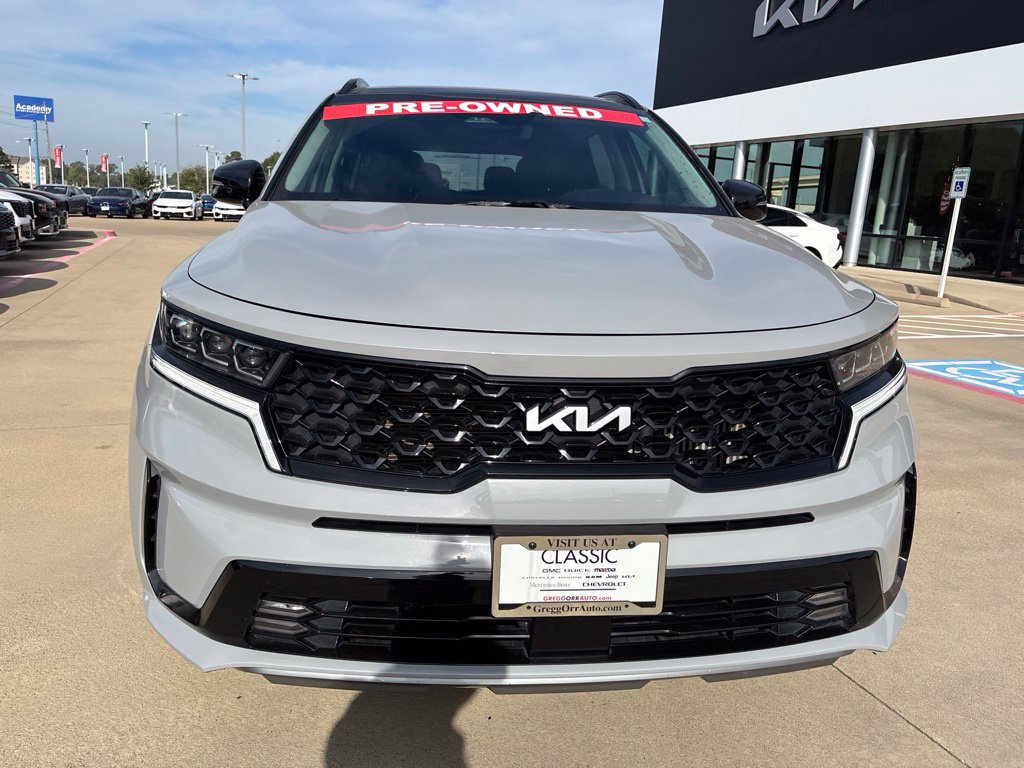 Used 2022 Kia Sorento SX AWD/4WD image 2