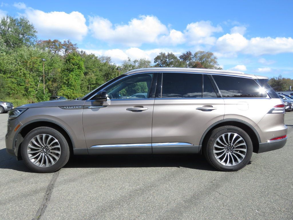 Used 2020 Lincoln Aviator Reserve w/ Equipment Group 201A AWD/4WD image 8