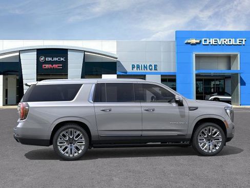New 2026 GMC Yukon XL Denali Ultimate AWD/4WD image 5