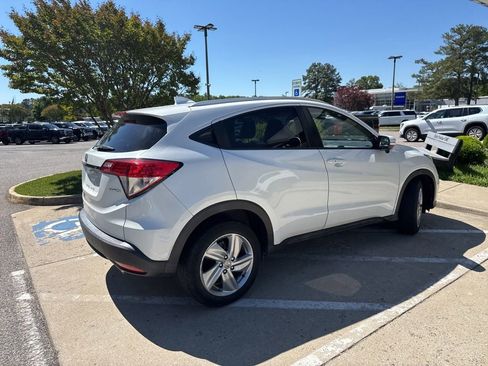 Used 2019 Honda HR-V EX-L image 4