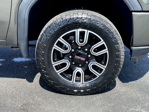 Certified 2023 GMC Sierra 2500 AT4 w/ AT4 Premium Plus Package AWD/4WD image 10