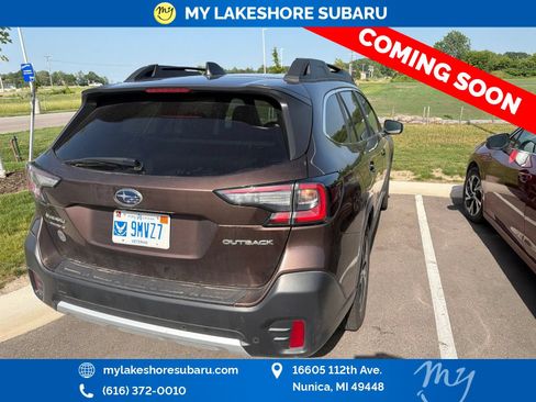 Used 2020 Subaru Outback Limited AWD/4WD image 9