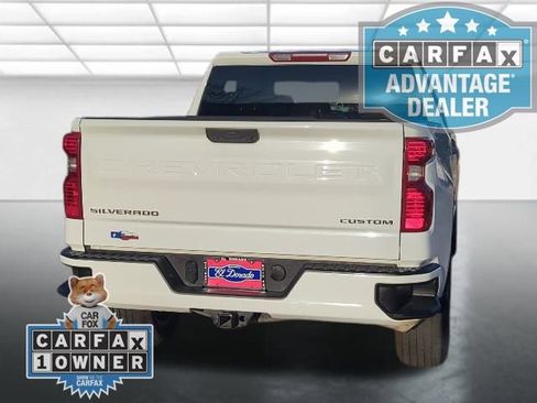 Certified 2023 Chevrolet Silverado 1500 Custom image 24