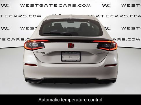 Used 2023 Honda Civic Sport image 4