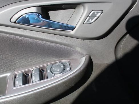Used 2023 Chevrolet Malibu RS FWD image 29