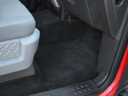 Used 2013 Ford F150 XLT image 21