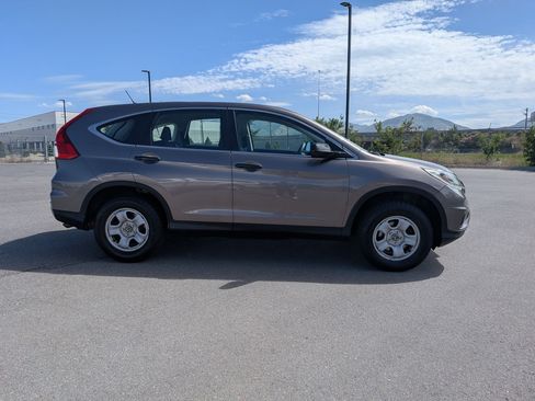 Used 2015 Honda CR-V LX image 2
