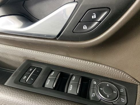 Used 2021 GMC Yukon Denali image 31