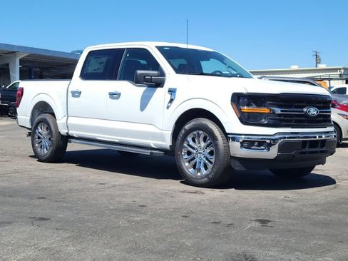 New 2026 Ford F150 XLT w/ XLT Chrome Appearance Package RWD image 30
