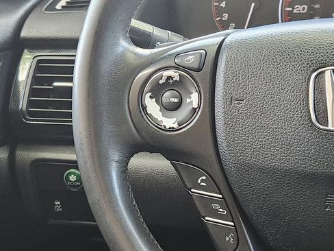 Used 2014 Honda Accord Sport image 25