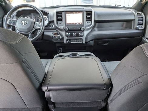 Used 2024 RAM 2500 Tradesman w/ Chrome Appearance Group image 4