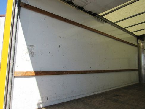 Used 2022 Ford E-350 and Econoline 350 Super Duty RWD image 19