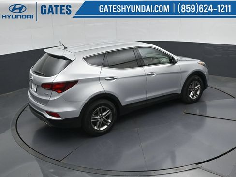 Used 2018 Hyundai Santa Fe Sport FWD image 41