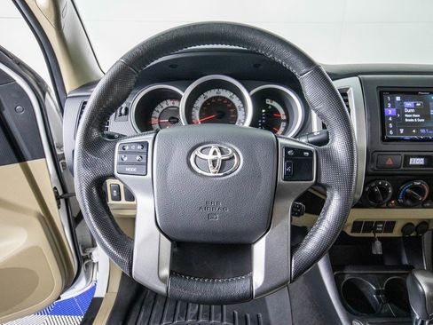 Used 2012 Toyota Tacoma PreRunner w/ SR5 Pkg image 18