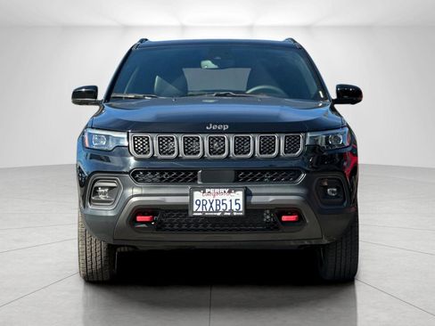 Used 2023 Jeep Compass Trailhawk w/ Trailhawk Elite Group image 8
