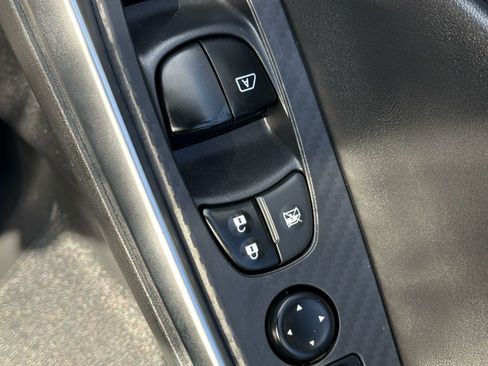 Used 2022 Nissan Sentra SR w/ Midnight Edition FWD image 26