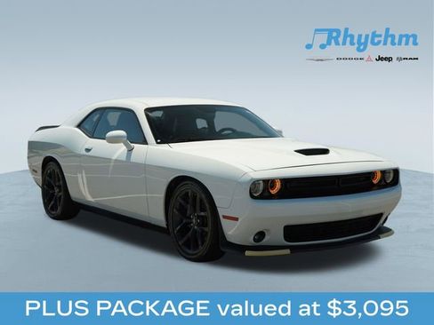 Certified 2022 Dodge Challenger GT w/ Plus Package RWD image 1