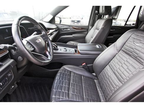 Certified 2023 Cadillac Escalade Sport Platinum RWD image 6