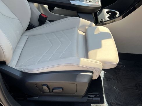 Used 2024 BMW X1 M35i w/ Premium Package AWD/4WD image 31