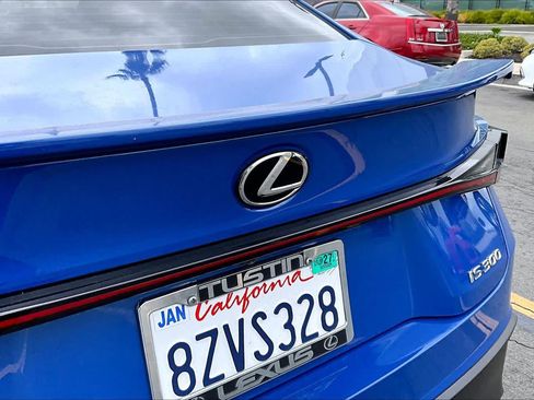 Used 2022 Lexus IS 300 RWD image 32
