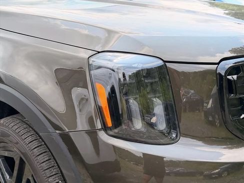 Used 2024 Kia Telluride EX X-Line AWD/4WD image 8