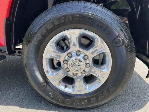 Used 2026 RAM 2500 Big Horn AWD/4WD image 13