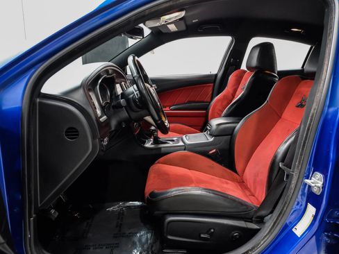 Used 2021 Dodge Charger Scat Pack RWD image 13