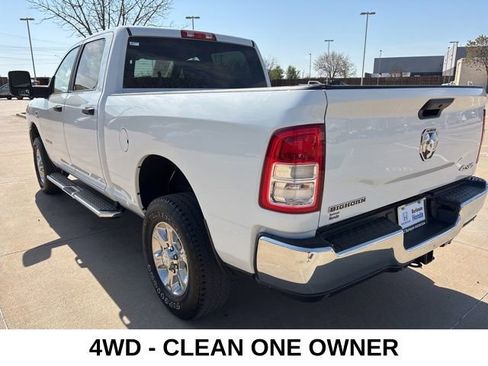 Used 2024 RAM 2500 Big Horn w/ Off Road Package AWD/4WD image 4