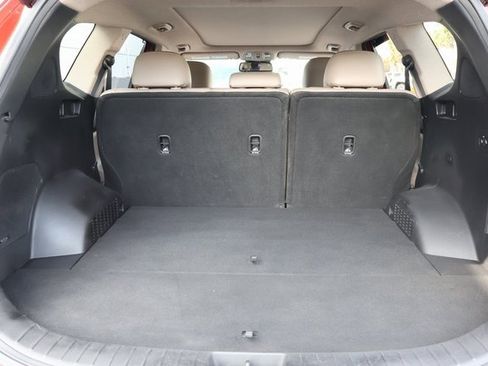 Used 2020 Hyundai Santa Fe Limited image 15