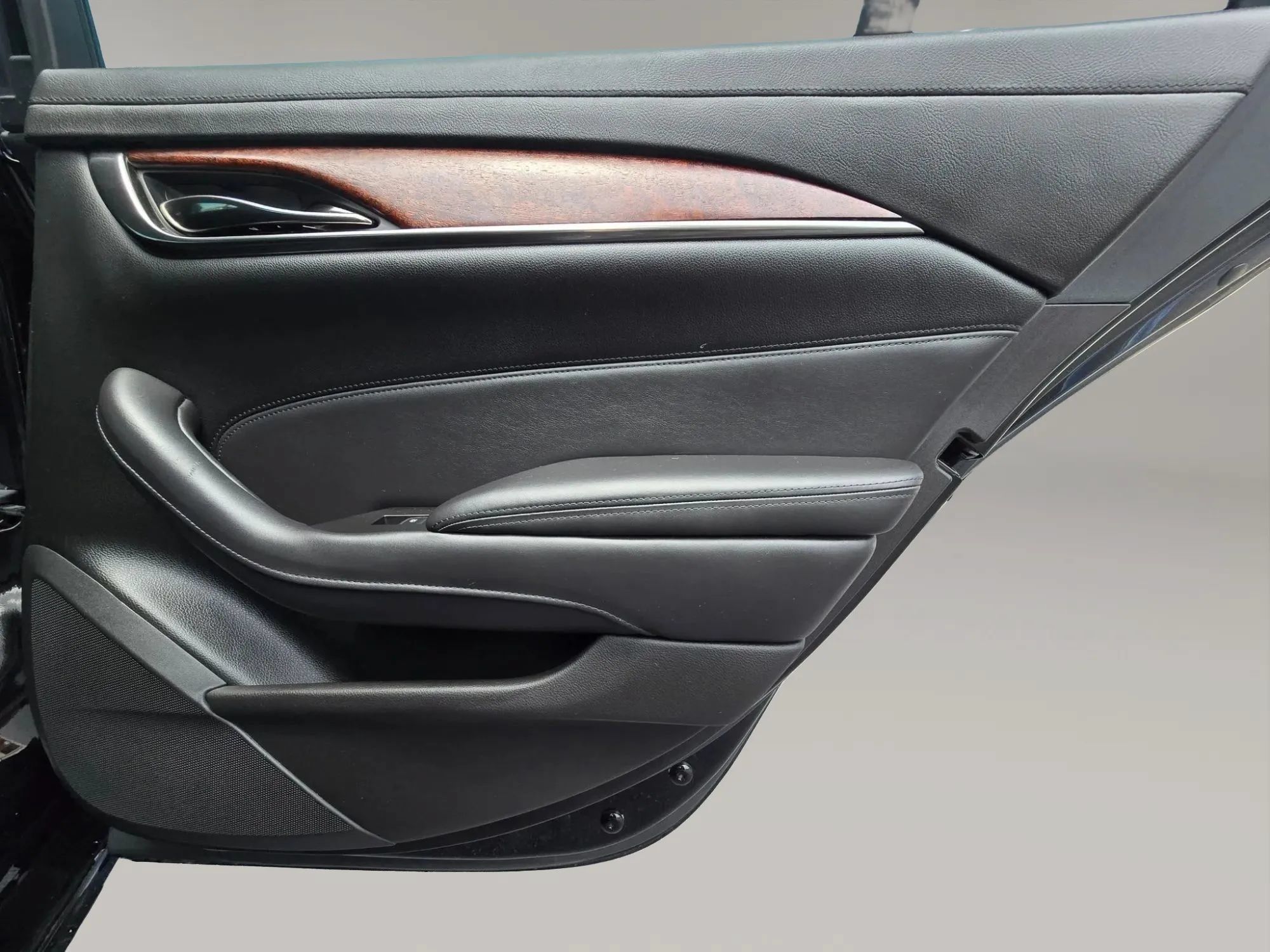 Used 2019 Cadillac CTS Luxury RWD image 17