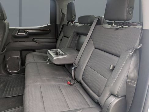 Used 2022 GMC Sierra 1500 Elevation image 13