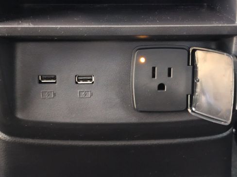 Used 2021 Ford Ranger XLT w/ Equipment Group 301A Mid image 18