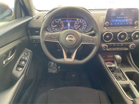 Used 2024 Nissan Sentra SV image 20