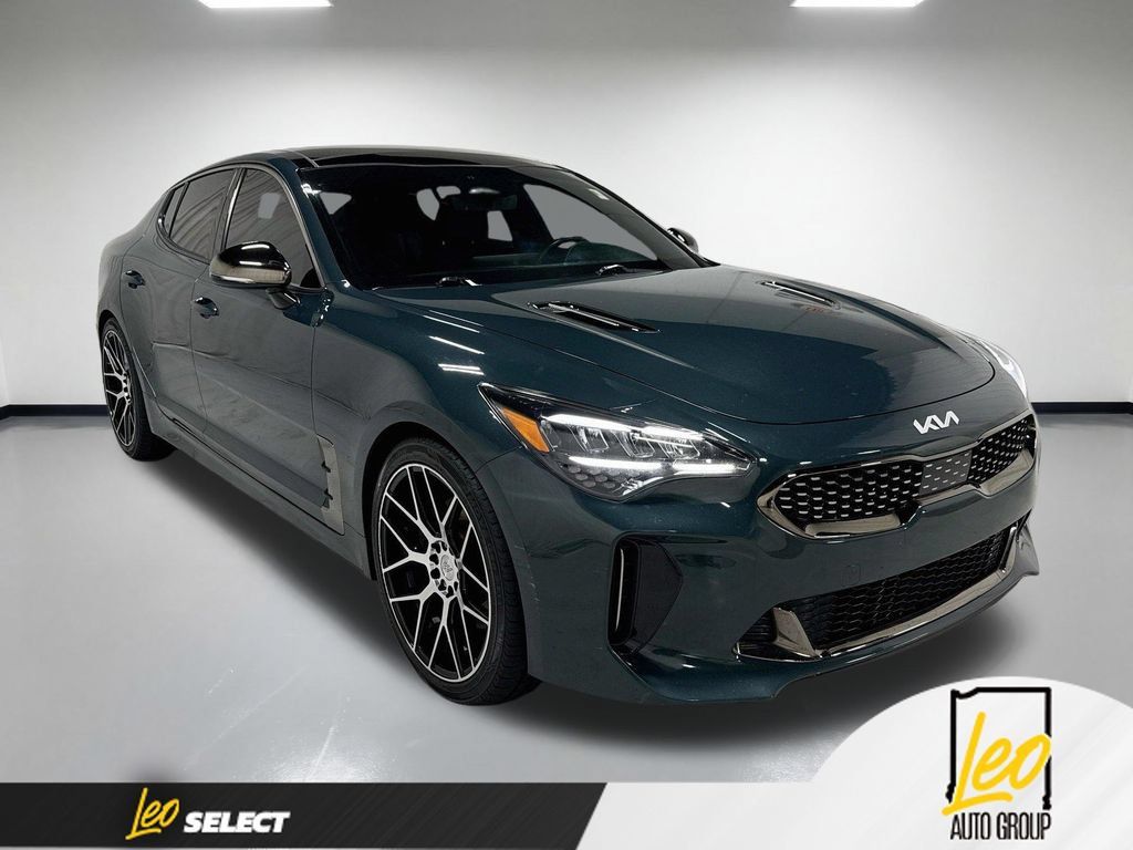 Used 2022 Kia Stinger GT-Line w/ Sun & Sound Package AWD/4WD image 5
