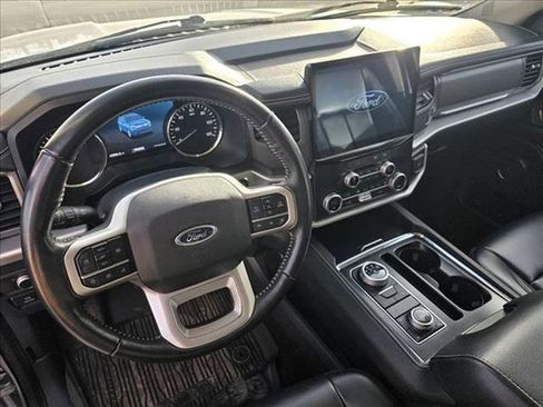 Used 2022 Ford Expedition XLT AWD/4WD image 8