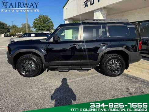 Used 2025 Toyota Land Cruiser 1958 image 9