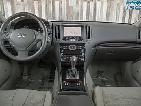 Used 2012 INFINITI G37 x w/ Premium Pkg image 15