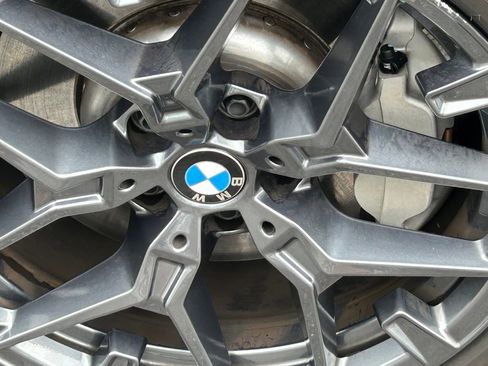 Used 2025 BMW 330i Sedan image 16