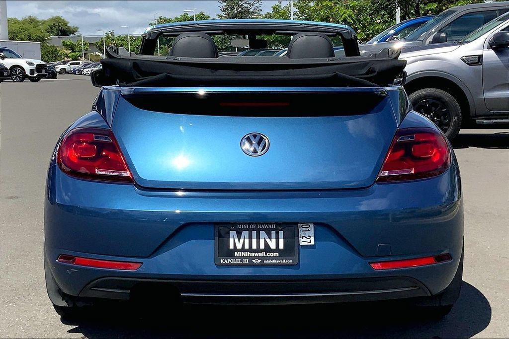 Used 2019 Volkswagen Beetle 2.0T SE FWD image 4