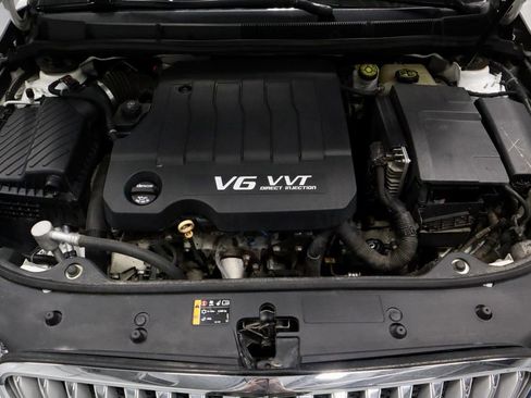 Used 2012 Buick LaCrosse Premium FWD image 17