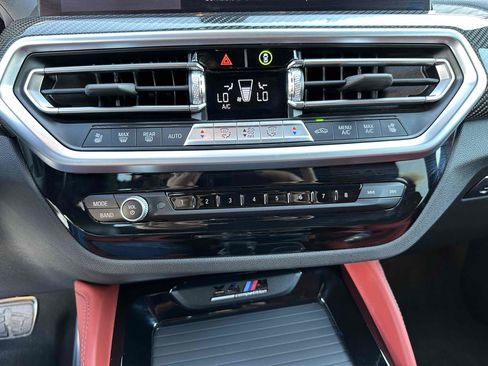 Used 2025 BMW X4 M COMPETITION w/ Competition Package image 17
