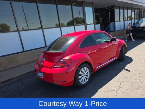 Used 2019 Volkswagen Beetle 2.0T S FWD image 6