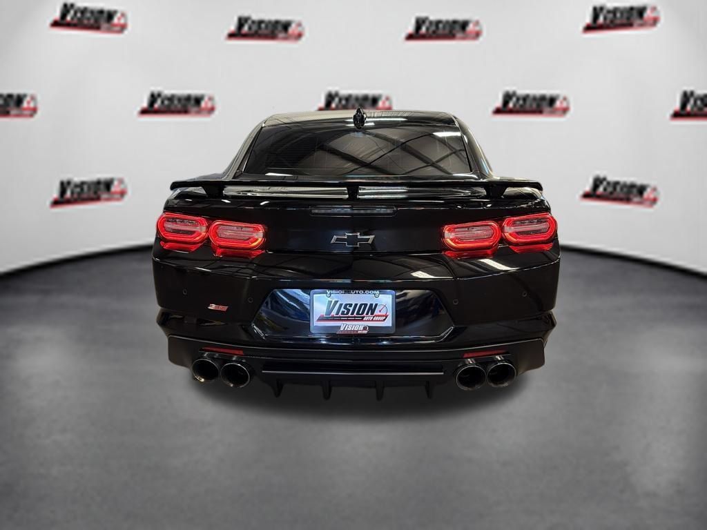 Used 2023 Chevrolet Camaro SS RWD image 7