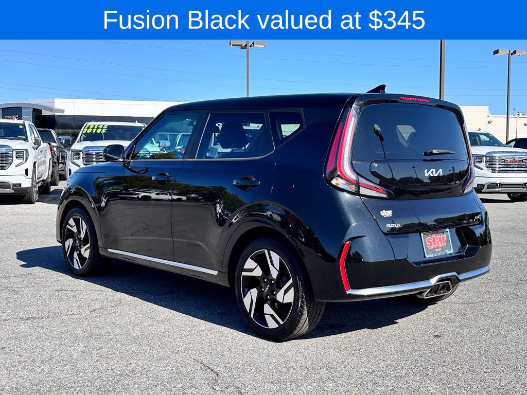 Used 2023 Kia Soul GT-Line w/ GT-Line Technology Package FWD image 8